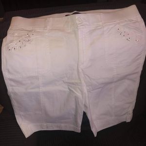 White size 14 woman's short's